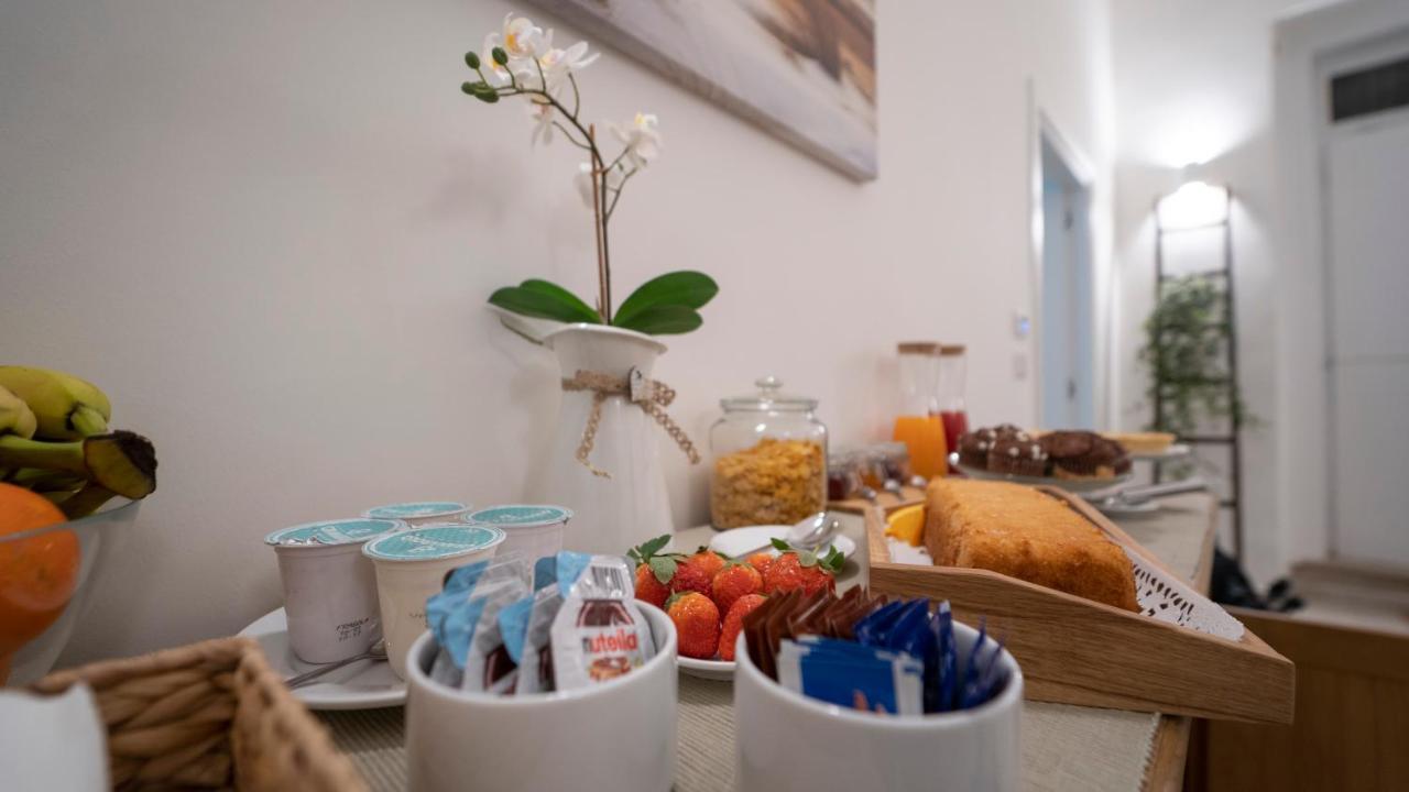 Dimora Fantasia Charme B&B Bari Exterior foto