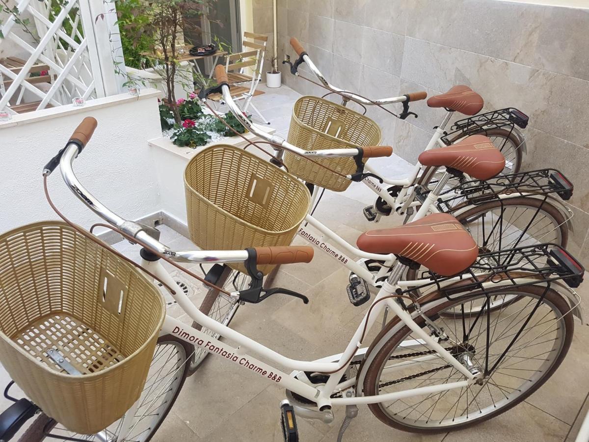 Dimora Fantasia Charme B&B Bari Exterior foto